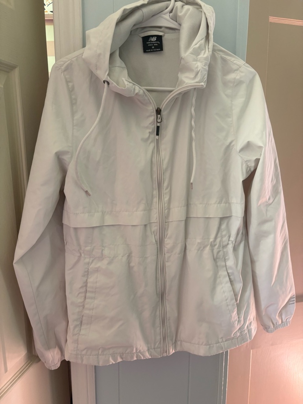 New Balance Women's White Hooded Utility Windbreaker Jacket